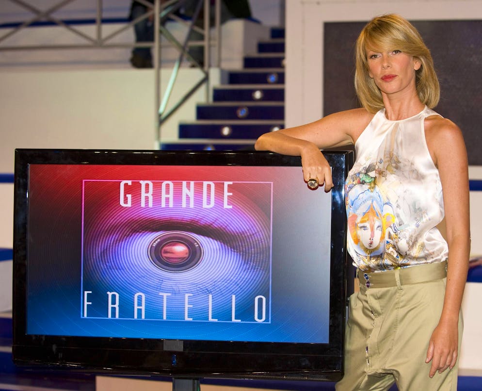 Nel 2009  inizia la conduzione del Grande Fratello da parte di Alessia Marcuzzi.