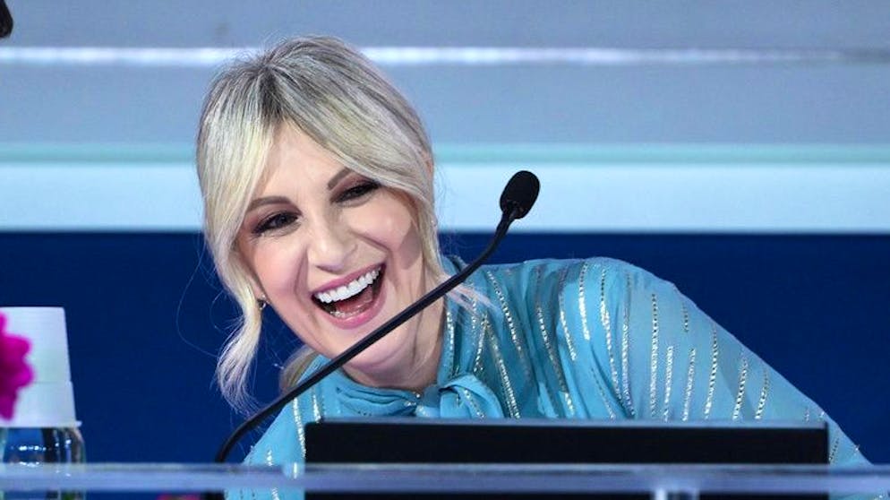 A tutto Festival. La comica Katia Follesa arriva a Sanremo. Ecco chi è
