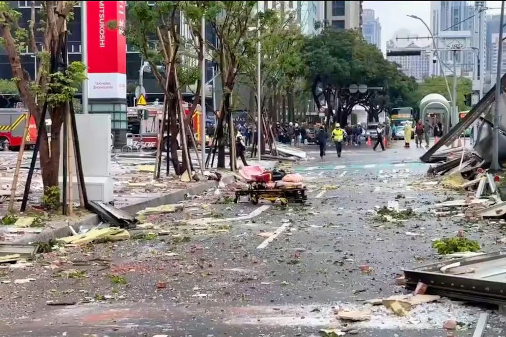 Mehrere Tote bei Kaufhaus-Explosion in Taiwan - Gallery. Bei der Explosion wurden mindestens sieben Menschen verletzt.