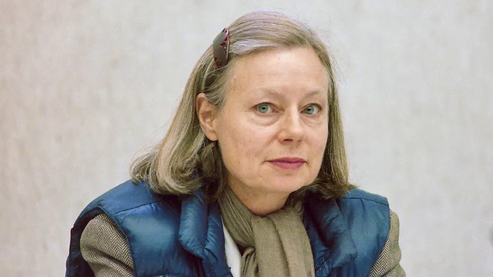 Die bereits preisgekrönte Schriftstellerin Fleur Jaeggy wird mit dem Schweizer Grand Prix Literatur ausgezeichnet. Auf dem Bild sieht man die Schriftstellerin im Jahr 1998. (Archivbild)