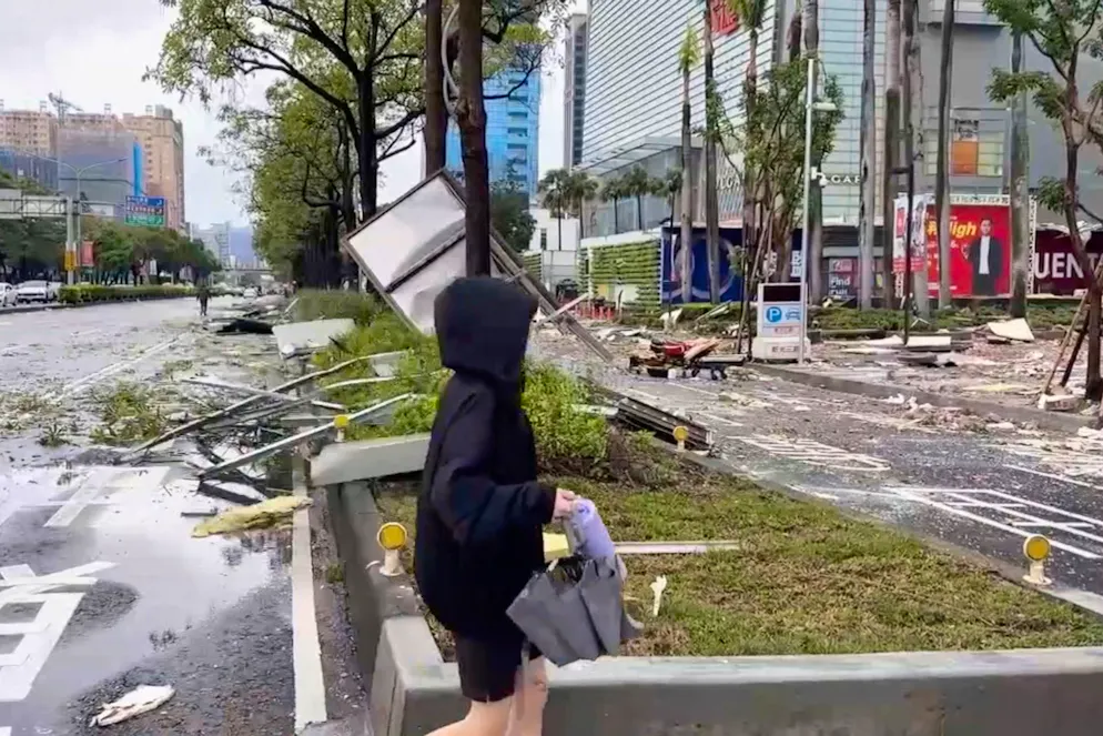 Mehrere Tote bei Kaufhaus-Explosion in Taiwan - Gallery. Mindestens vier Menschen starben bei der Explosion.