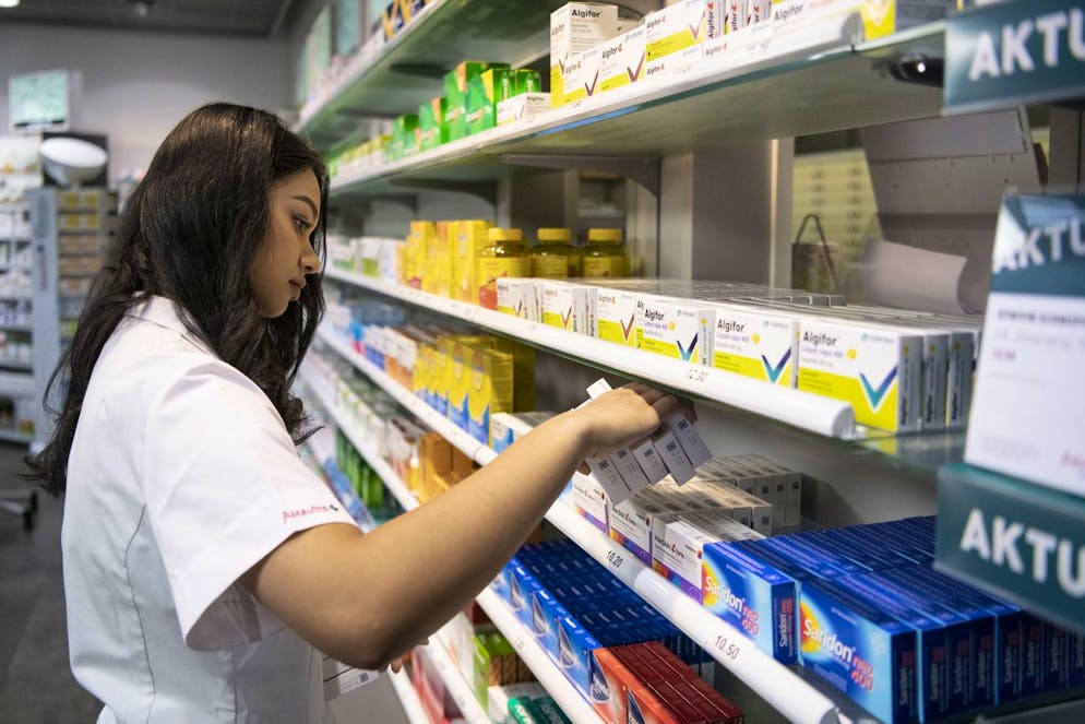 La remise de médicaments sur la base d'ordonnance électronique permet d’augmenter la sécurité des patients et d’améliorer l’échange entre les médecins, les pharmacies et les patients.