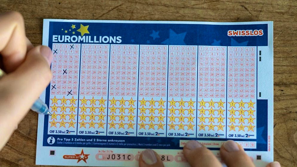 A player from the UK wins the Euro Millions jackpot. (symbolic image)