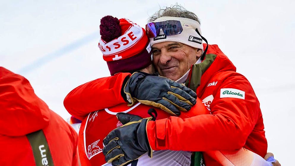 Two medals - but not full satisfaction - Gallery. For the 35-year-old Tumler (here with coach Thierry Meynet), it is the late culmination of a difficult career