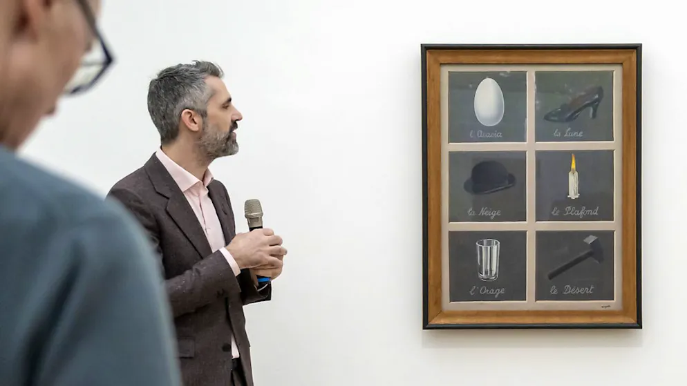 Chefs-d'oeuvre surréalistes à la Fondation Beyeler à Riehen (BS) - Gallery. Oeuvre majeure du surréalisme, "La Clef des songes" de René Magritte est exposée à la Fondation Beyeler, à Riehen (BS) avec d'autres chefs-d'oeuvre de la collection Hersaint.