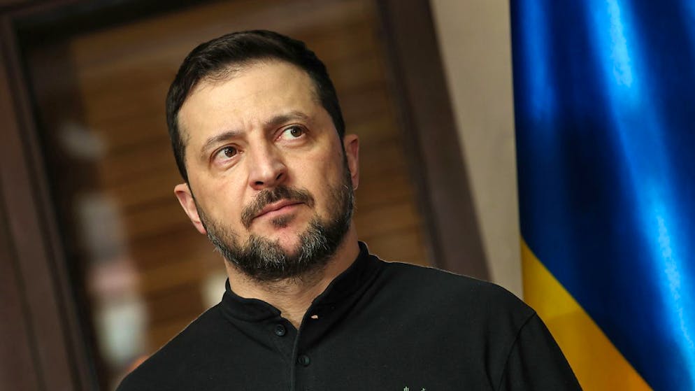 Guerra in Ucraina. Zelensky conferma di essere «al lavoro con il team di Trump per la pace»