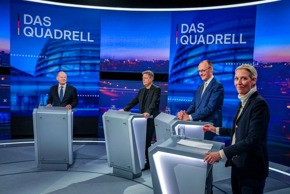 Scholz, Habeck, Merz und Weidel am Sonntagabend. 