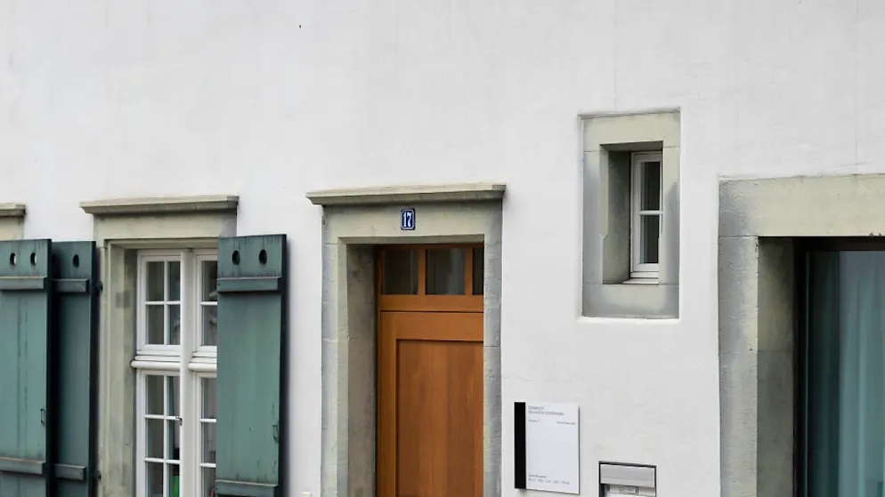 Der Eingang zum Schaffhauser Obergericht: Das Gericht stützte die Einstellung des Verfahrens in einem Vergewaltigungsfall. (Symbolbild)