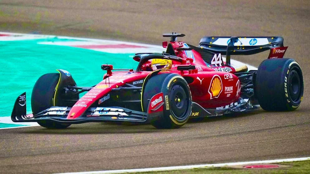 Lewis Hamilton est très attendu pour sa première apparition publique officielle avec Ferrari.