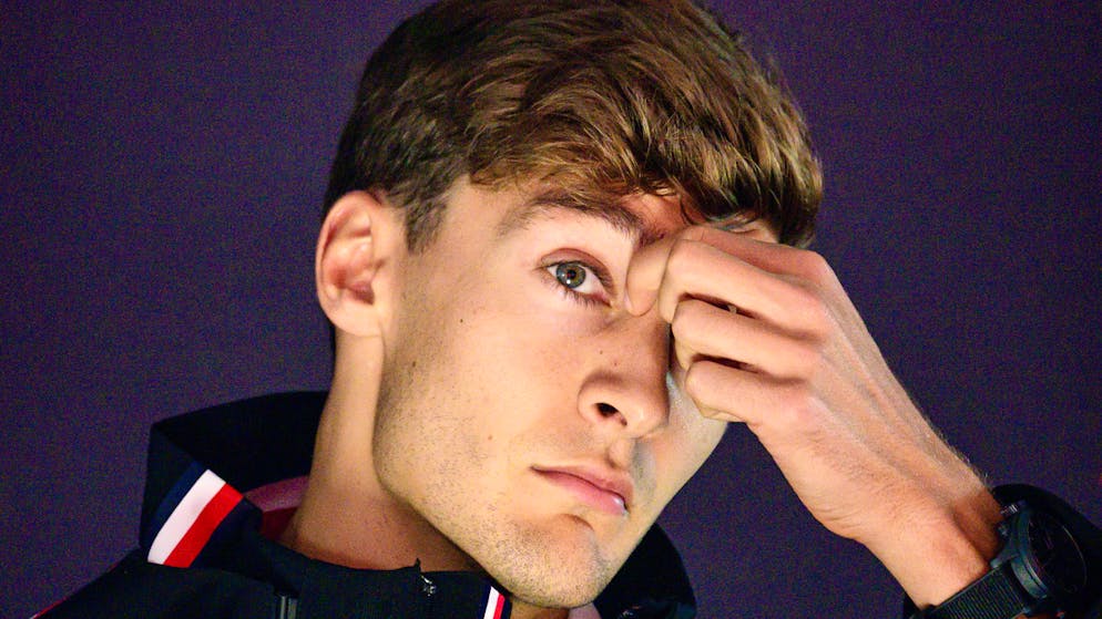 Clash avec Verstappen. Russell : «J’ai été très clair sur le fait que je n'allais pas me laisser faire»