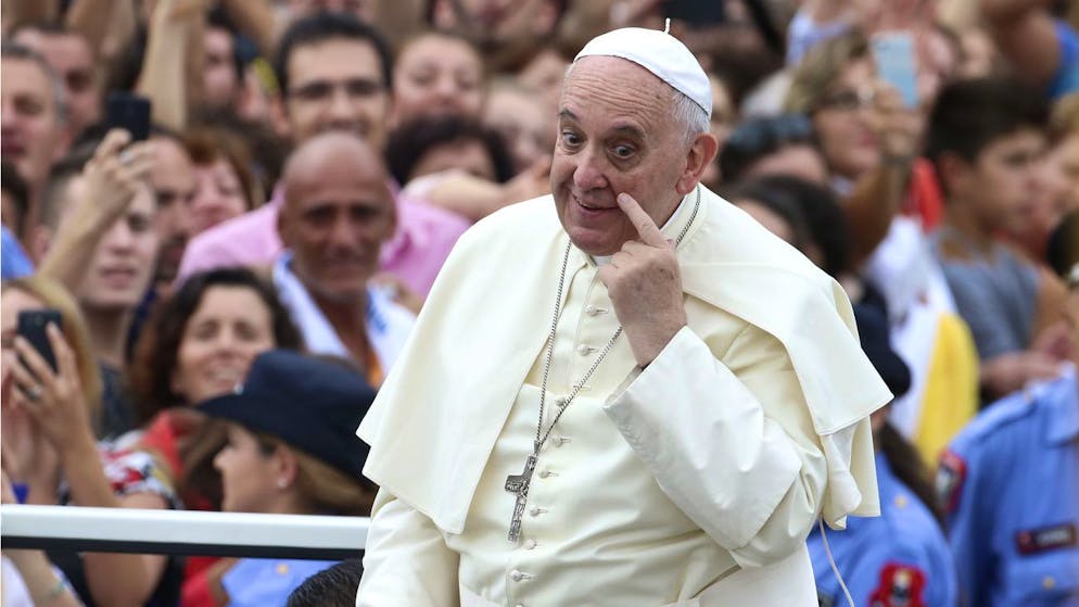 Vaticano. Il dottor Nardini: «La situazione del Papa è seria, ma non pare compromessa»