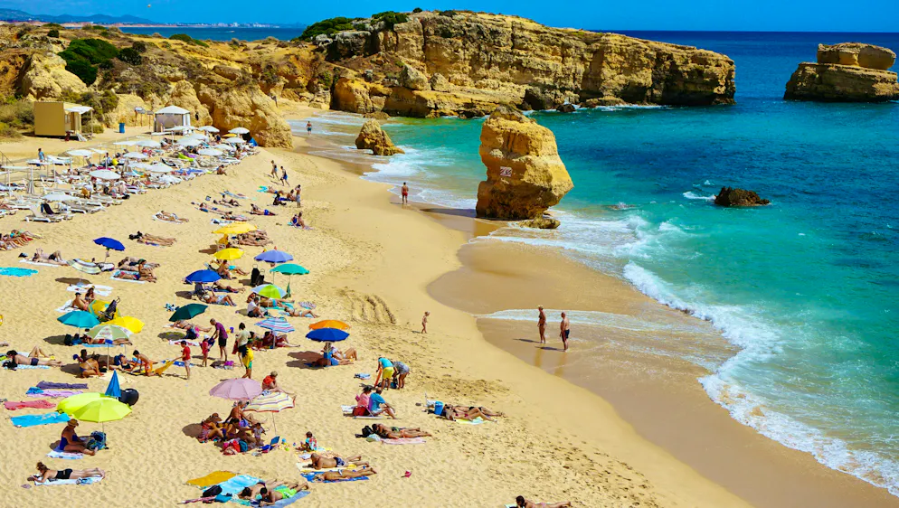 Bikinis will soon only be allowed to be worn on the beach in Albufeira, Portugal. The seaside resort wants to introduce a bikini ban in the city.