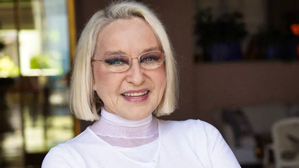 Eleonora Giorgi spera in un miracolo.