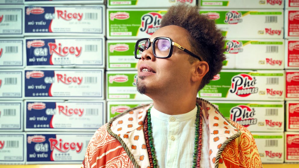 Bötschi asks Marc Sway. 