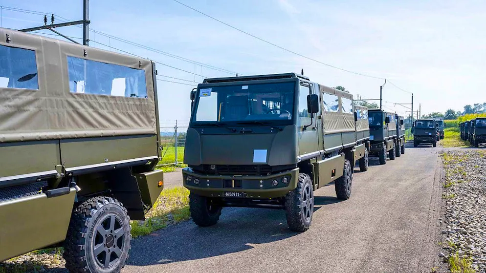 For example, Duro vehicles are being used less for basic and advanced training services so that the army has enough material available for relief operations. (archive picture)