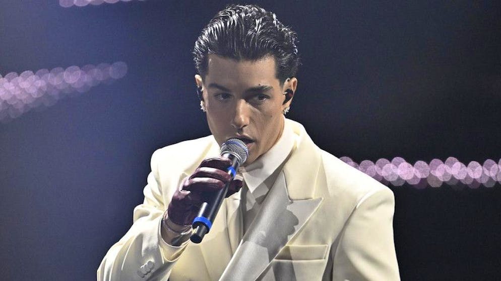 Ecco i possibili motivi. Dopo Sanremo è crisi tra Tony Effe e Giulia De Lellis