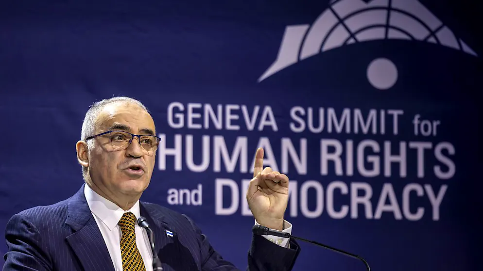 Dissidente russo. Kasparov alla Svizzera: «Invece di conferenze servono le armi. La Russia festeggia»