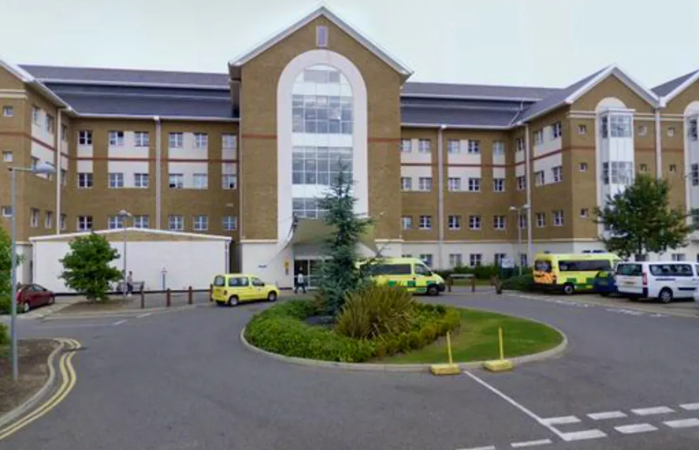 Im Barnet Hospital starb die junge Frau.