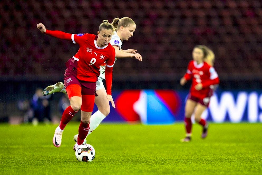 Ana-Maria Crnogorcevic in action.