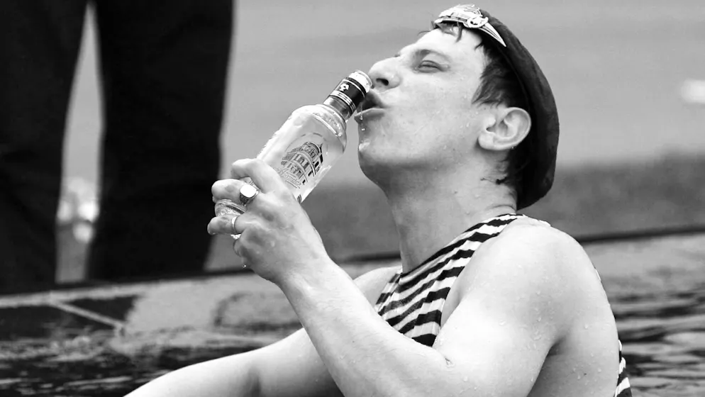 Une intoxication à l'alcool frelaté peut rapidement provoquer la mort (image d’illustration).