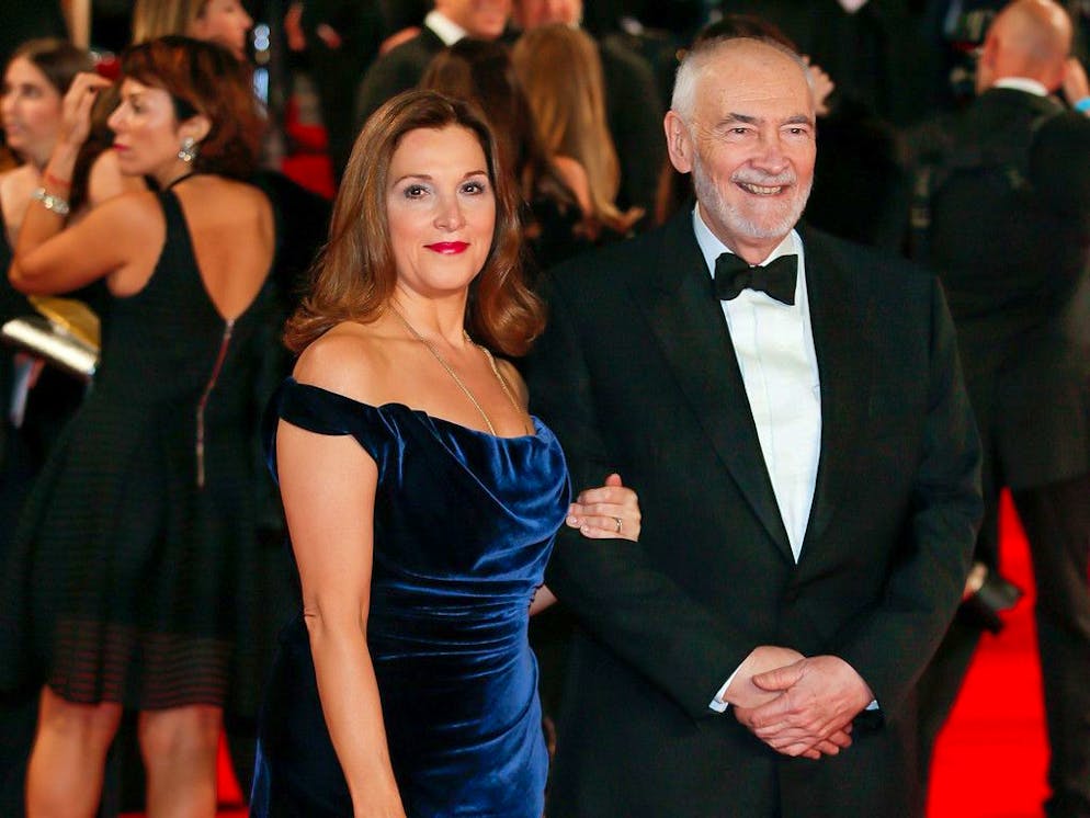 Michael G. Wilson e Barbara Broccoli lasciano il controllo creativo della saga.