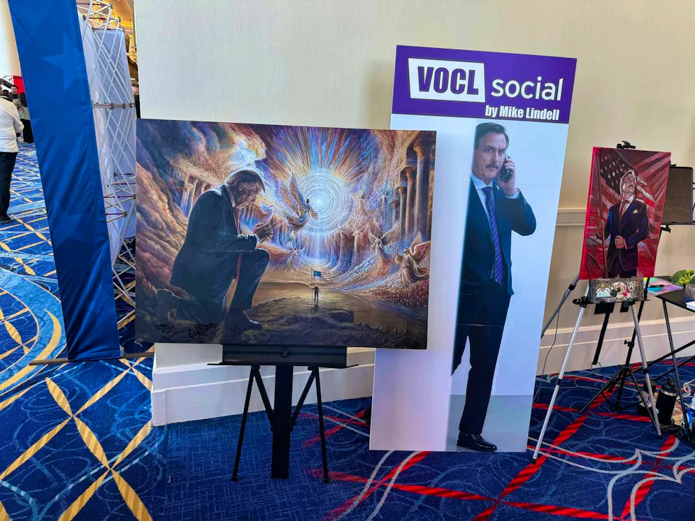 Trump supporters put up a front against Zelensky and Europe - Gallery. Donald Trump is celebrated as a hero at CPAC. 