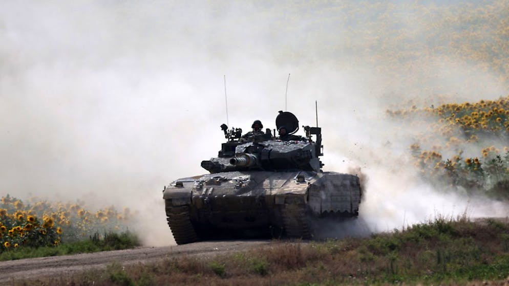 Tank israeliani tornano in Cisgiordania.