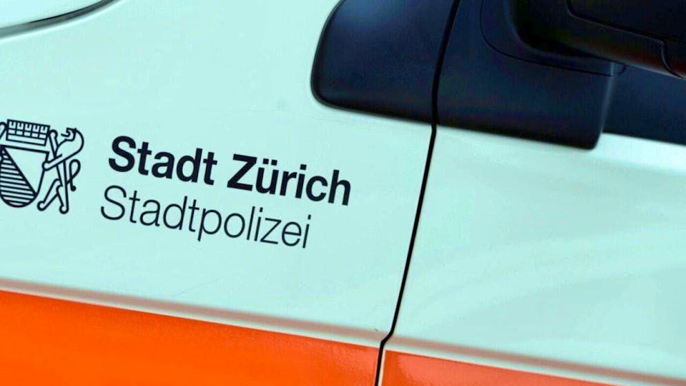Zurich city police responded to a knife attack on Saturday.