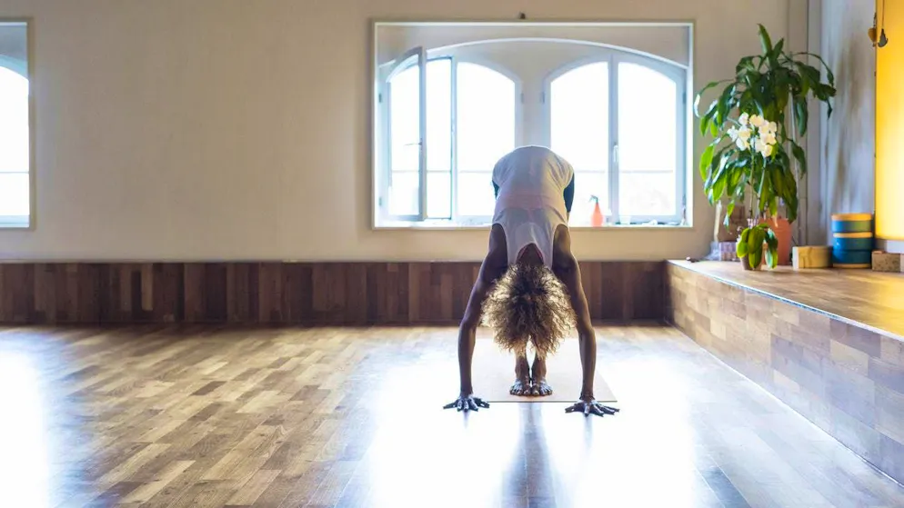 If you earn an extra income as a yoga teacher, you also have to declare it on your tax return.