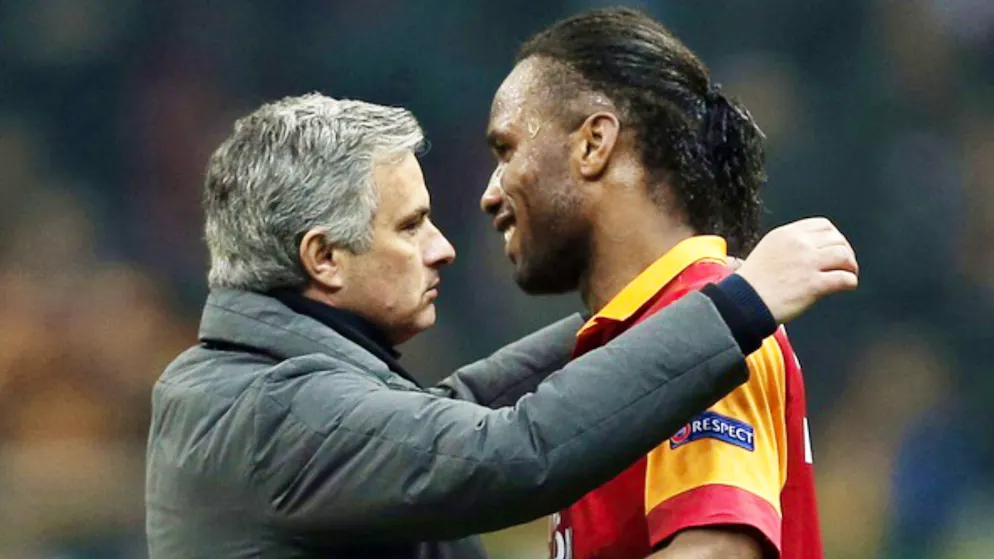José Mourinho und Didier Drogba erlebten zwischen 2004 und 2007 gemeinsam erfolgreiche Zeiten beim FC Chelsea.