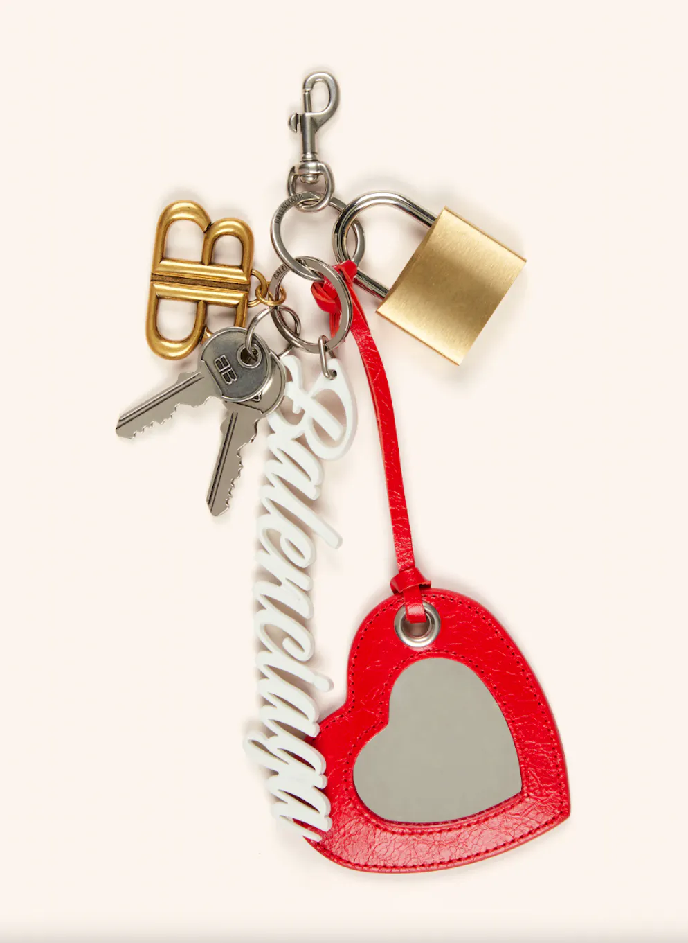 Charms für Taschen sind jetzt der letzte Schrei. Schlüssel- und Taschenanhänger «Paloma» von Balenciaga für 580 Franken, via Breuninger.