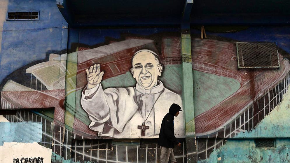 Ultime dal Vaticano. «Notte tranquilla per il Papa», ma la prognosi resta riservata