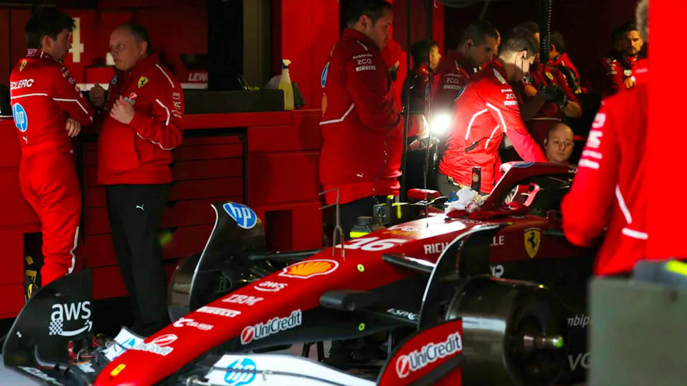 Flashlights at Ferrari: there is a power failure during testing in Bahrain.