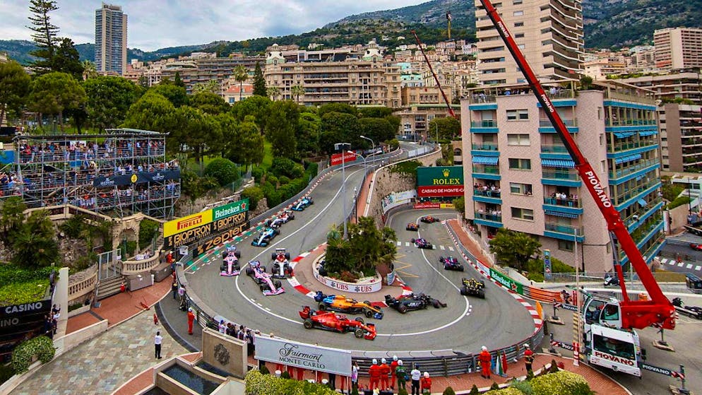 Formula 1 races in Monaco will be held with two mandatory pit stops in future