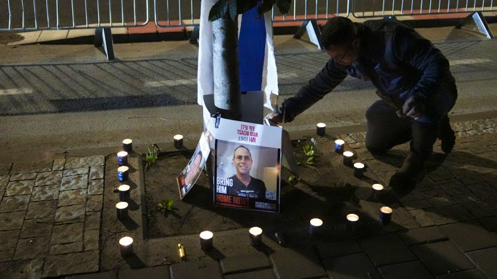 Medio Oriente. Israele ha ricevuto le bare di quattro ostaggi consegnate da Hamas