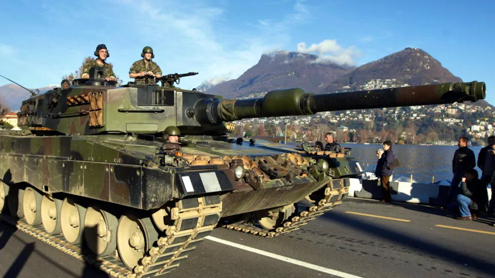 Auch Leopard-Panzer der Schweizer Armee nehmen an der Dreiländer-Truppenübung "Trias 25" in Österreich teil. (Archivbild)