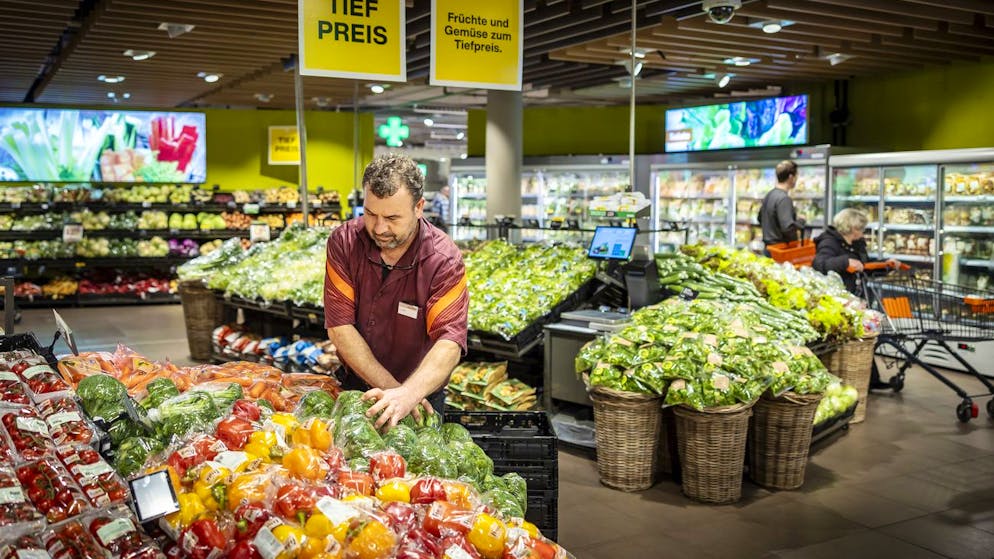 Empty shelves. Migros spokesperson: 