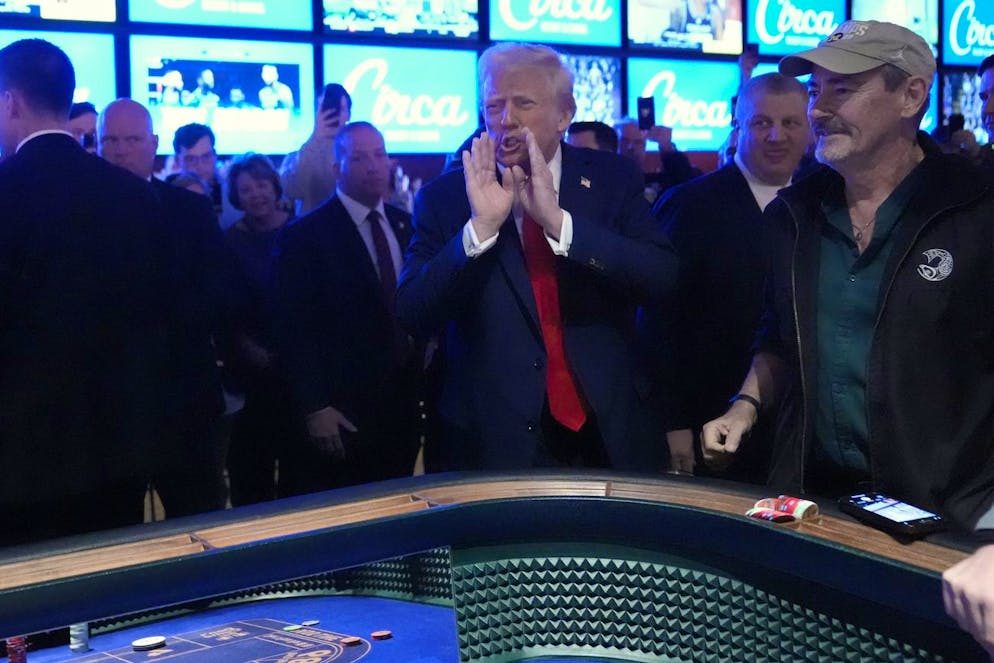 Hat er sich verzockt? Donald Trump besucht am 25. Februar ein Casino in Las Vegas.