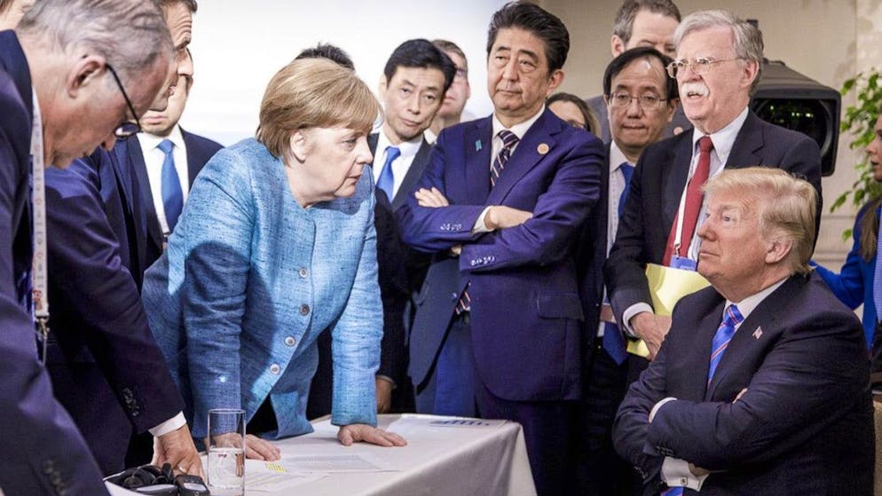 Expert calls for rearmament. 