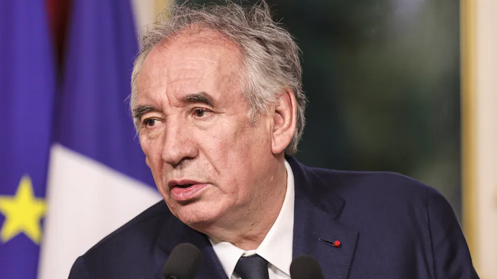 «Machine à couac». François Bayrou : une communication à l'ancienne qui fait polémique !