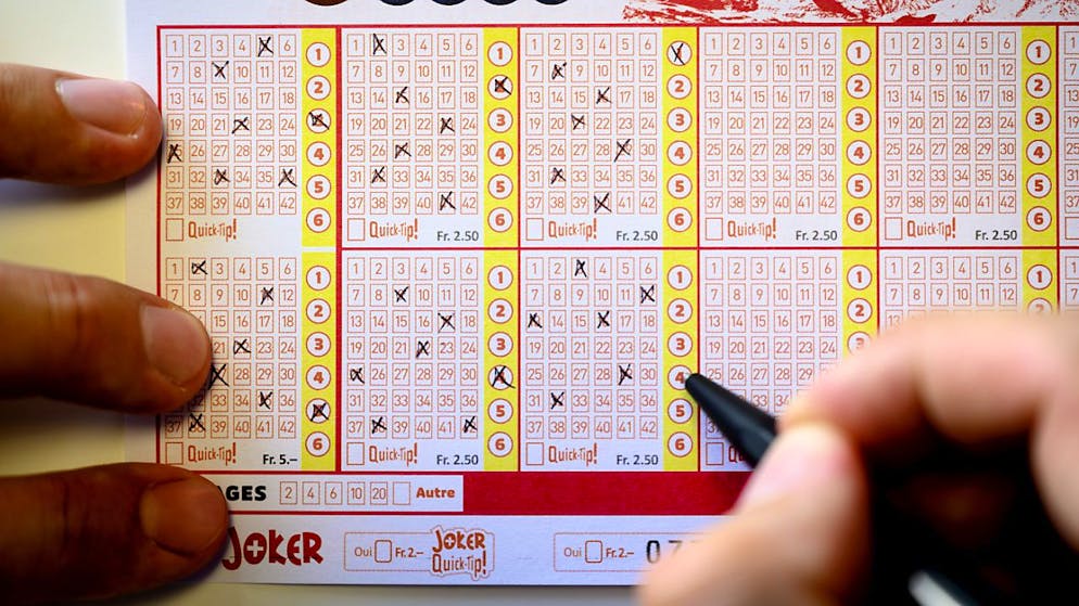 Les jeux de la Loterie Romande et de Swisslos (cantons alémaniques et Tessin) ont fait 35 nouveaux millionnaires l'an dernier en Suisse.