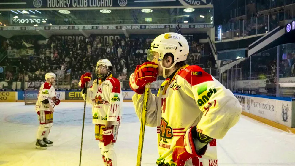 Lakers send Servette on vacation, season ends for Biel too - Gallery. EHC Biel's players also see their season come to an end after qualifying following their defeat in Lugano