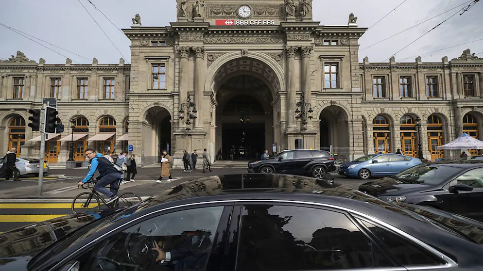 Wegen einer Rauchentwicklung wurden Teile des Zürcher Hauptbahnhofs am Sonntag abgesperrt.