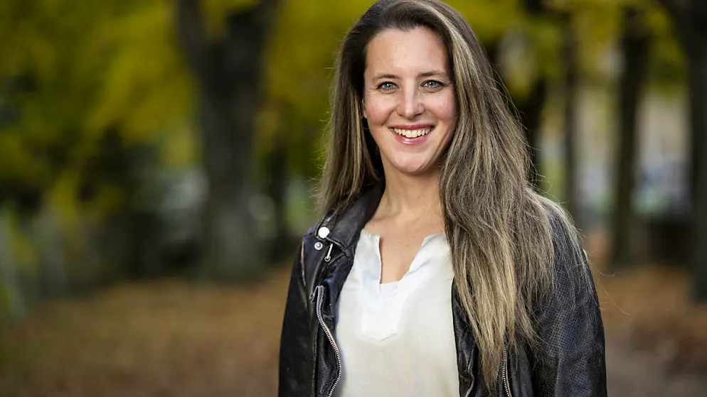 Franziska Biner (Mitte) hat die Wahl in die Walliser Kantonsregierung mit einem Glanzresultat
geschafft. (Archivbild)