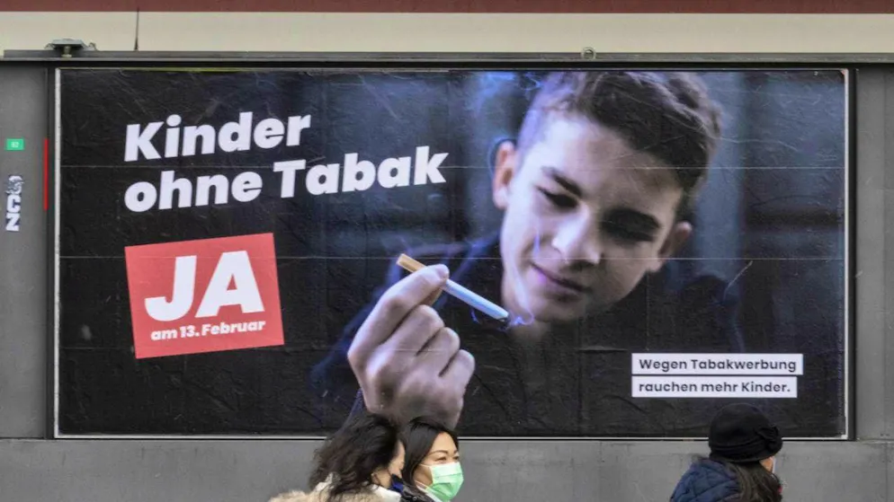 The National Council has aligned itself with the Council of States on the implementation of the popular initiative "Children and young people without tobacco advertising" adopted in 2022. (archive image)