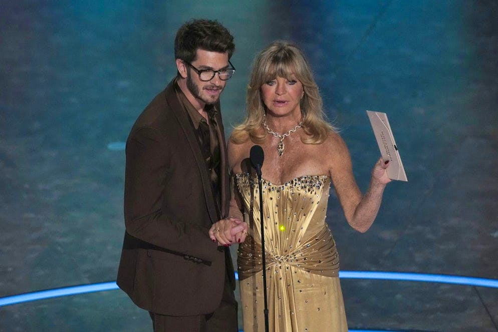 Andrew Garfield and Goldie Hawn announced the winner of the best animated film category at this year's Oscars.