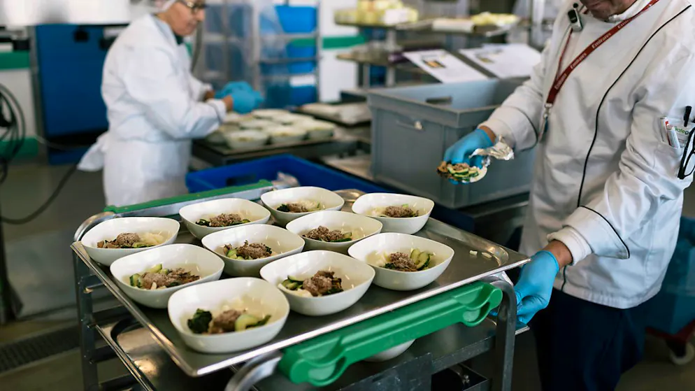 2024 wurde bei Gategroup der höchste Umsatz aller Zeiten erzielt, wie sich der CEO zitieren liess. Und zu diesem Ergebnis hätten alle Regionen beigetragen. (Archivbild vom Flughafen Zürich-Kloten)