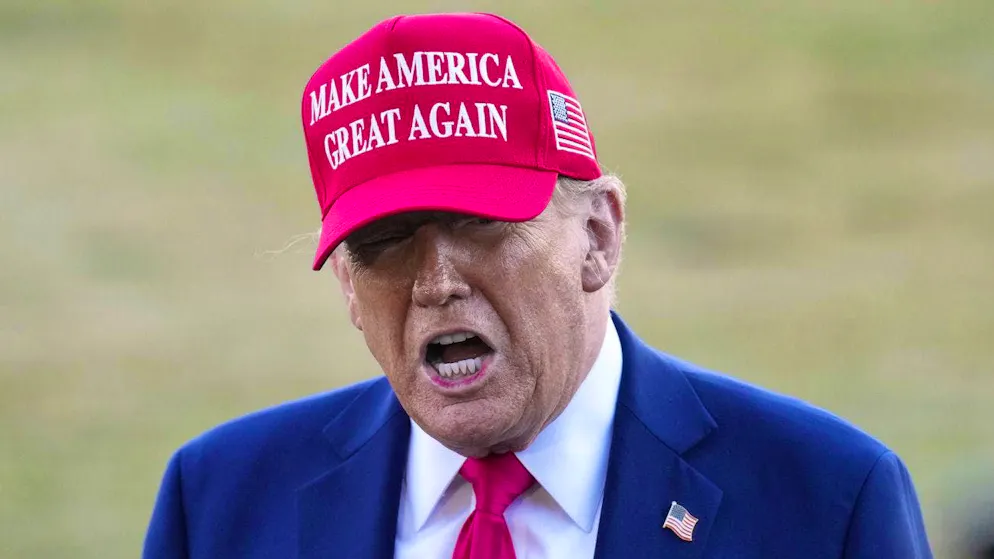 Donald Trump announces new changes every day. Now Europe must react, as one expert says.