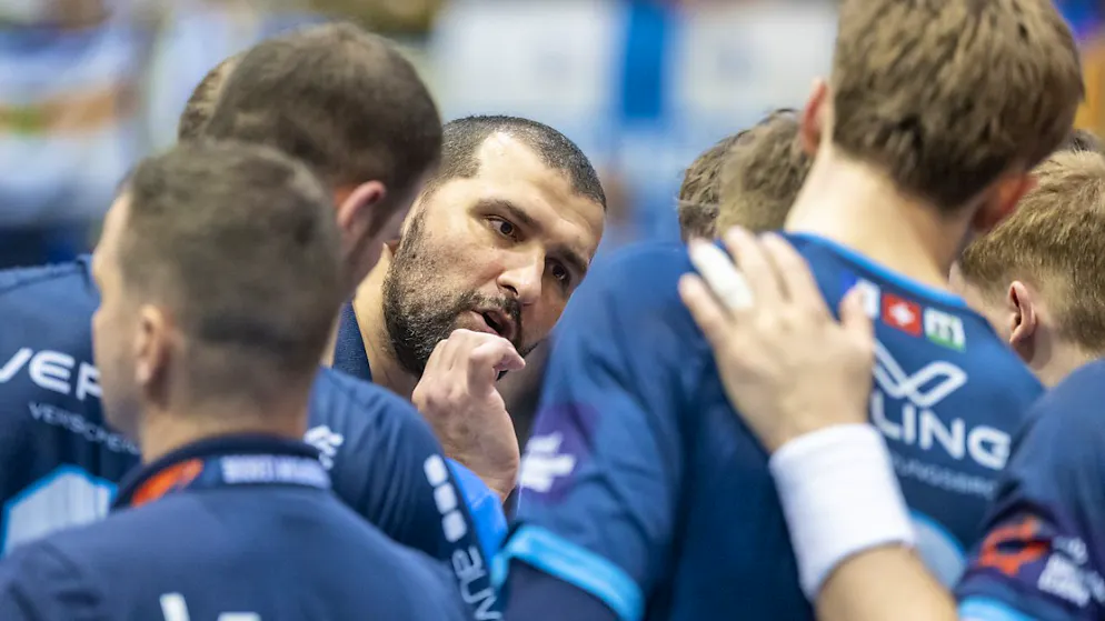 Erst gelitten, dann das grosse Aufatmen: Kriens-Luzern mit Trainer Zeliko Musa steht im Achtelfinal des zweithöchsten Europacup-Wettbewerbs
