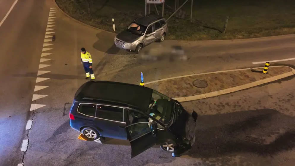Waltenschwil. Zwei Autos kollidierten in Waltenschwil AG.